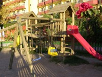 детская площадка - фотогалерея на RCC-TRAVEL.RU детская площадка - фотогалерея на RCC-TRAVEL.RU